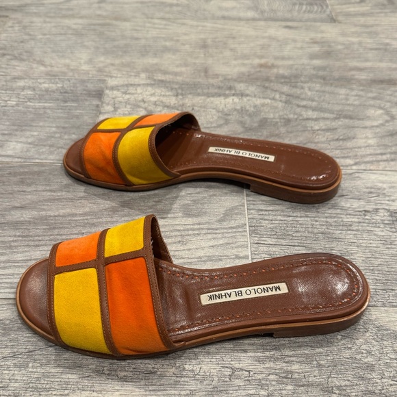 Manolo Blahnik Megacle Orange and Yellow Colorblock Leather Flat Sandals - Picture 9 of 9